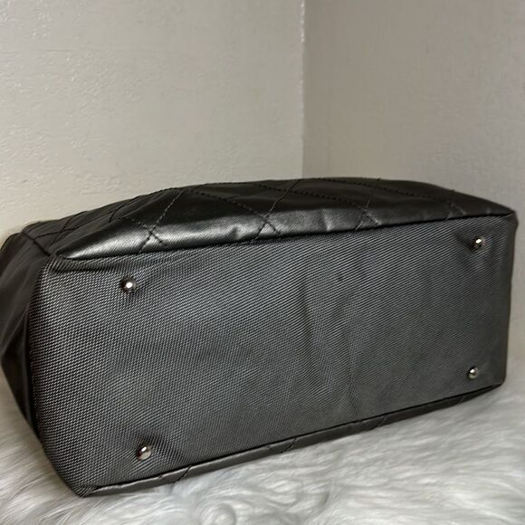 💯Authentic Chanel Tote Bag- Large Size 🍀 - Picture 7 of 16